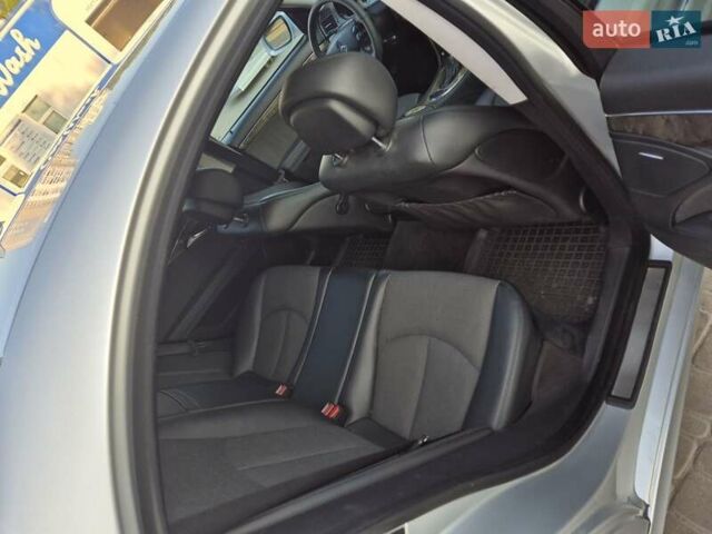 Серый Мерседес Е-Класс, объемом двигателя 1.8 л и пробегом 219 тыс. км за 10500 $, фото 17 на Automoto.ua