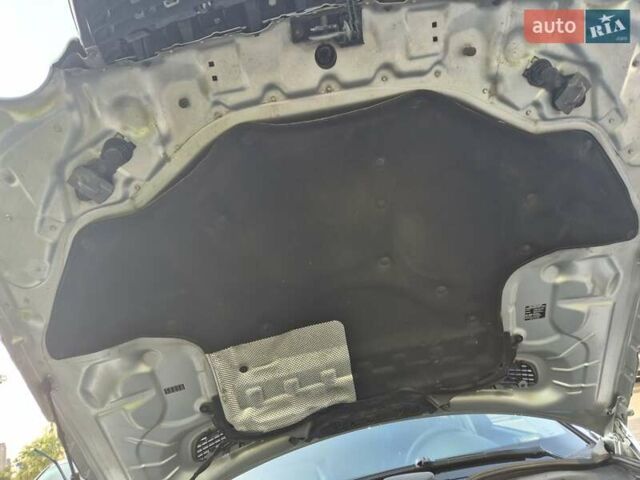 Серый Мерседес Е-Класс, объемом двигателя 1.8 л и пробегом 219 тыс. км за 10500 $, фото 32 на Automoto.ua