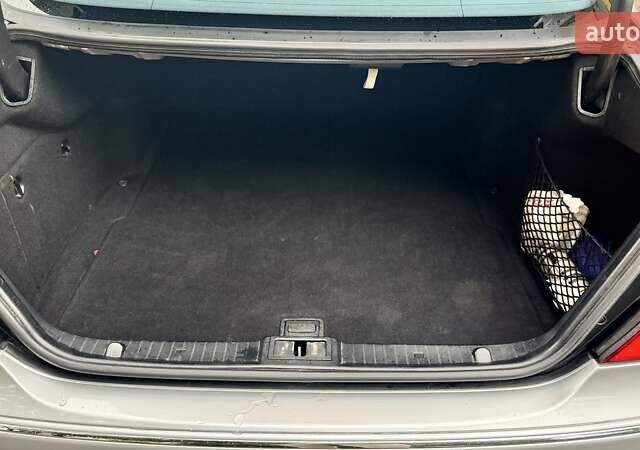 Сірий Мерседес Е-Клас, об'ємом двигуна 3 л та пробігом 244 тис. км за 8500 $, фото 21 на Automoto.ua