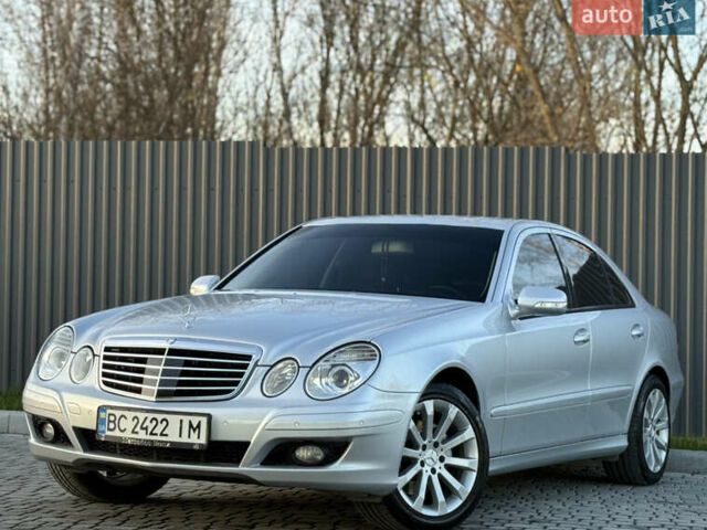 Сірий Мерседес Е-Клас, об'ємом двигуна 2.2 л та пробігом 295 тис. км за 9999 $, фото 55 на Automoto.ua