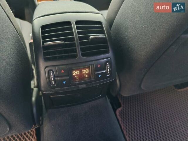 Серый Мерседес Е-Класс, объемом двигателя 2.99 л и пробегом 399 тыс. км за 9500 $, фото 49 на Automoto.ua