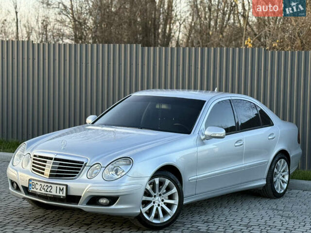 Сірий Мерседес Е-Клас, об'ємом двигуна 2.2 л та пробігом 295 тис. км за 9999 $, фото 56 на Automoto.ua