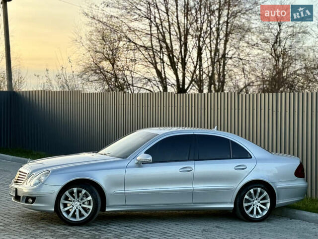 Сірий Мерседес Е-Клас, об'ємом двигуна 2.2 л та пробігом 295 тис. км за 9999 $, фото 65 на Automoto.ua