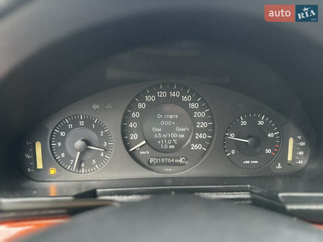 Сірий Мерседес Е-Клас, об'ємом двигуна 2.2 л та пробігом 319 тис. км за 7200 $, фото 16 на Automoto.ua