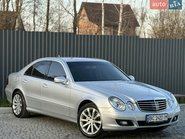 Сірий Мерседес Е-Клас, об'ємом двигуна 2.2 л та пробігом 295 тис. км за 9999 $, фото 83 на Automoto.ua