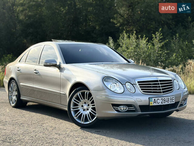 Мерседес Е-Класс 2007 в Трускавце на Automoto.ua Серый Мерседес Е-Класс, объемом двигателя 2.99 л и пробегом 358 тыс. км за 11300 $, фото 26 на Automoto.ua