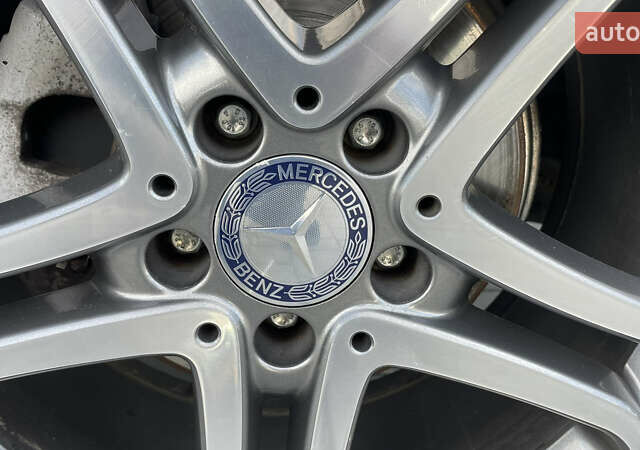 Мерседес Е-Клас 2007 у Івано-Франківську на Automoto.ua Сірий Мерседес Е-Клас, об'ємом двигуна 1.8 л та пробігом 227 тис. км за 7999 $, фото 12 на Automoto.ua