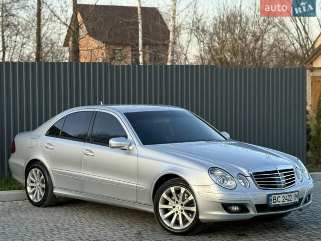 Сірий Мерседес Е-Клас, об'ємом двигуна 2.2 л та пробігом 295 тис. км за 9999 $, фото 86 на Automoto.ua