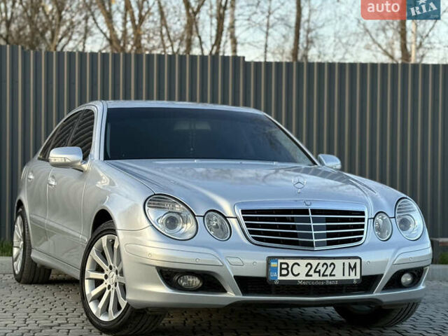 Сірий Мерседес Е-Клас, об'ємом двигуна 2.2 л та пробігом 295 тис. км за 9999 $, фото 77 на Automoto.ua