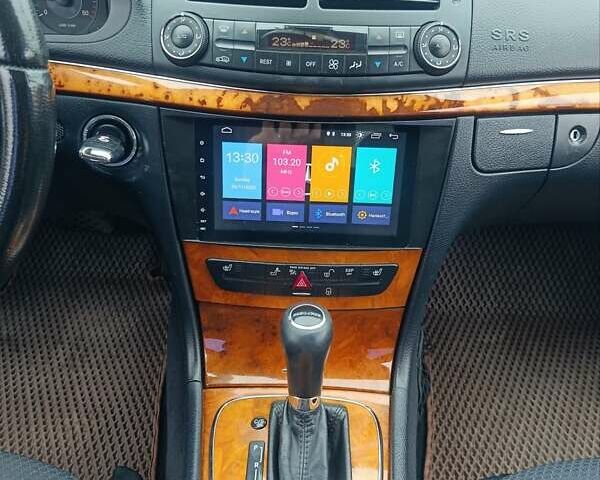 Серый Мерседес Е-Класс, объемом двигателя 2.99 л и пробегом 399 тыс. км за 9500 $, фото 33 на Automoto.ua