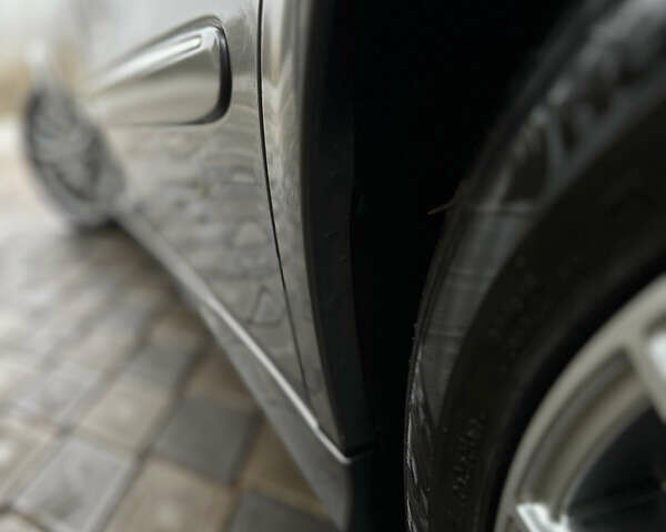 Серый Мерседес Е-Класс, объемом двигателя 3 л и пробегом 370 тыс. км за 8950 $, фото 16 на Automoto.ua