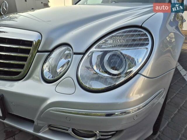 Серый Мерседес Е-Класс, объемом двигателя 1.8 л и пробегом 219 тыс. км за 10500 $, фото 1 на Automoto.ua