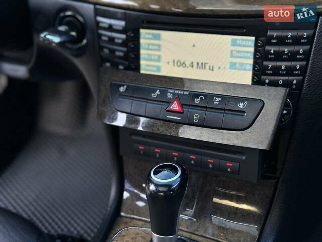 Мерседес Е-Класс 2007 в Трускавце на Automoto.ua Серый Мерседес Е-Класс, объемом двигателя 2.99 л и пробегом 358 тыс. км за 11300 $, фото 50 на Automoto.ua