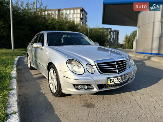 Серый Мерседес Е-Класс, объемом двигателя 1.8 л и пробегом 217 тыс. км за 7200 $, фото 4 на Automoto.ua