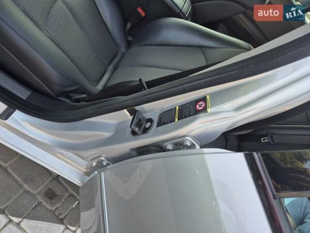 Серый Мерседес Е-Класс, объемом двигателя 1.8 л и пробегом 219 тыс. км за 10500 $, фото 22 на Automoto.ua