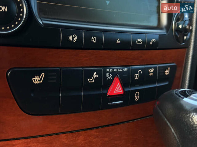 Сірий Мерседес Е-Клас, об'ємом двигуна 2.2 л та пробігом 295 тис. км за 9999 $, фото 29 на Automoto.ua