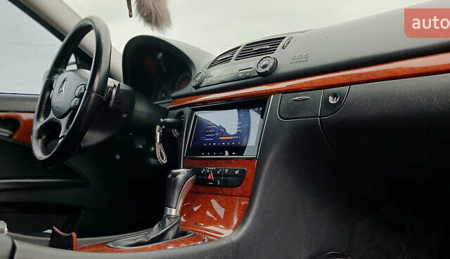 Сірий Мерседес Е-Клас, об'ємом двигуна 3 л та пробігом 308 тис. км за 7700 $, фото 13 на Automoto.ua