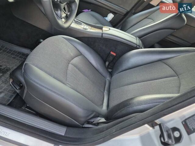 Серый Мерседес Е-Класс, объемом двигателя 1.8 л и пробегом 219 тыс. км за 10500 $, фото 23 на Automoto.ua