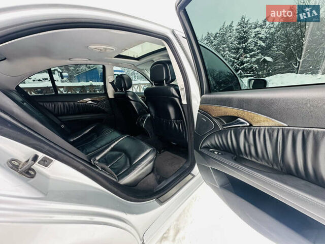 Сірий Мерседес Е-Клас, об'ємом двигуна 1.8 л та пробігом 219 тис. км за 7950 $, фото 18 на Automoto.ua