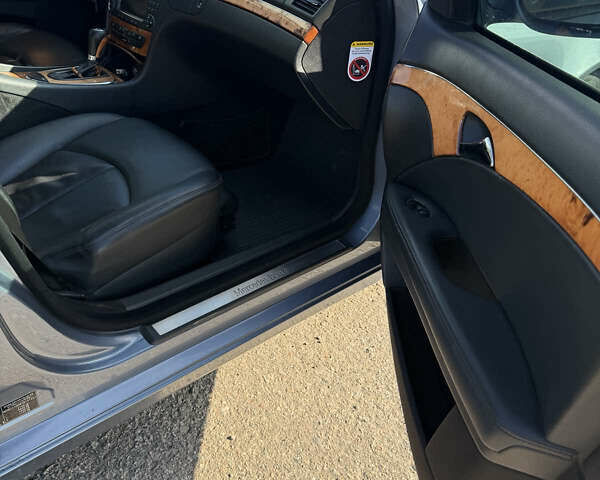 Мерседес Е-Клас 2007 у Вінниці на Automoto.ua Сірий Мерседес Е-Клас, об'ємом двигуна 2.2 л та пробігом 320 тис. км за 7450 $, фото 10 на Automoto.ua