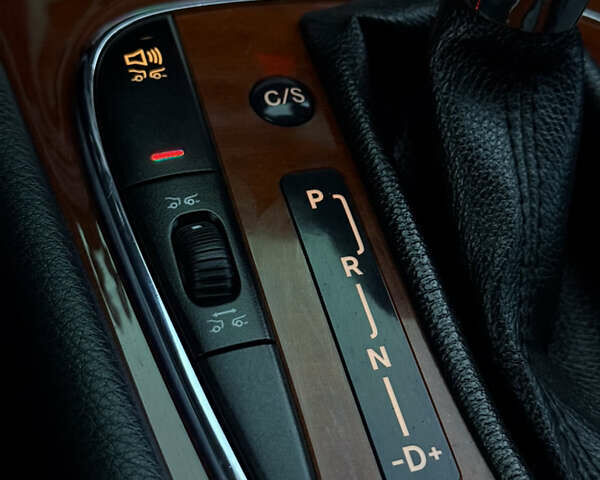 Сірий Мерседес Е-Клас, об'ємом двигуна 2.2 л та пробігом 295 тис. км за 9999 $, фото 22 на Automoto.ua