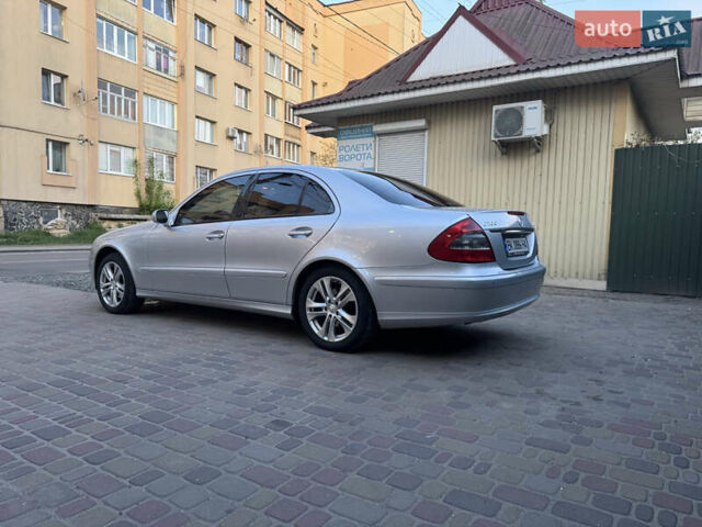 Сірий Мерседес Е-Клас, об'ємом двигуна 2.2 л та пробігом 365 тис. км за 8300 $, фото 1 на Automoto.ua