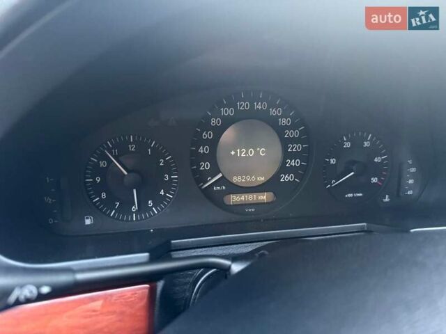 Сірий Мерседес Е-Клас, об'ємом двигуна 3 л та пробігом 366 тис. км за 10700 $, фото 28 на Automoto.ua
