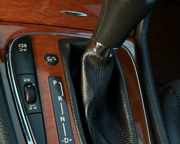 Сірий Мерседес Е-Клас, об'ємом двигуна 2.2 л та пробігом 295 тис. км за 9999 $, фото 48 на Automoto.ua