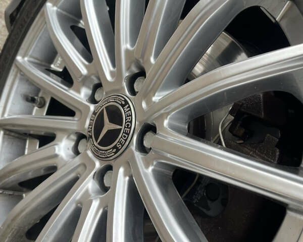 Сірий Мерседес Е-Клас, об'ємом двигуна 2.99 л та пробігом 373 тис. км за 8900 $, фото 19 на Automoto.ua