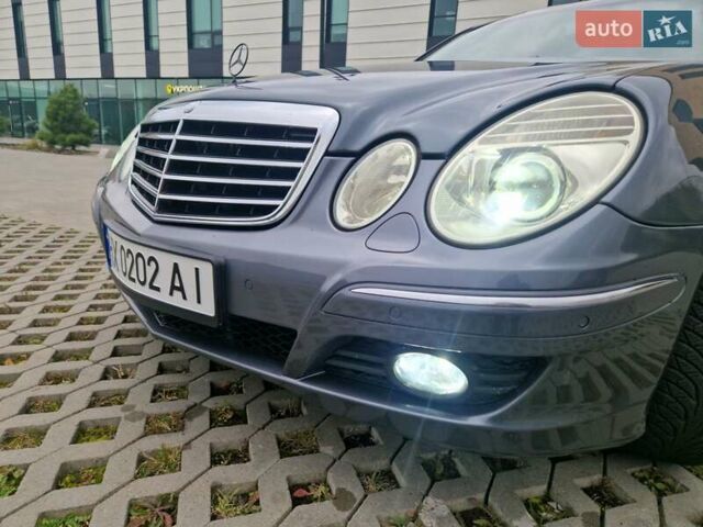Серый Мерседес Е-Класс, объемом двигателя 1.8 л и пробегом 256 тыс. км за 8600 $, фото 19 на Automoto.ua