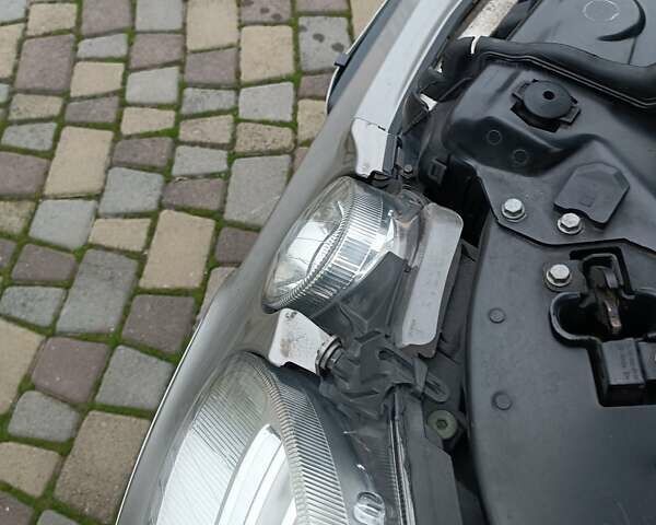 Серый Мерседес Е-Класс, объемом двигателя 2.15 л и пробегом 259 тыс. км за 10400 $, фото 30 на Automoto.ua