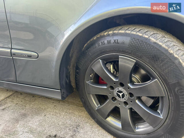 Серый Мерседес Е-Класс, объемом двигателя 2.15 л и пробегом 249 тыс. км за 13100 $, фото 29 на Automoto.ua