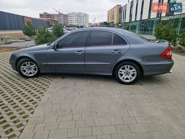 Серый Мерседес Е-Класс, объемом двигателя 1.8 л и пробегом 256 тыс. км за 8600 $, фото 13 на Automoto.ua