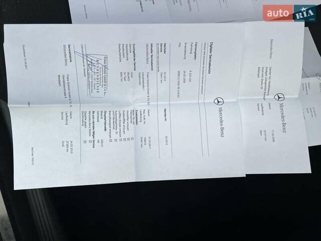 Серый Мерседес Е-Класс, объемом двигателя 2.2 л и пробегом 247 тыс. км за 11999 $, фото 65 на Automoto.ua