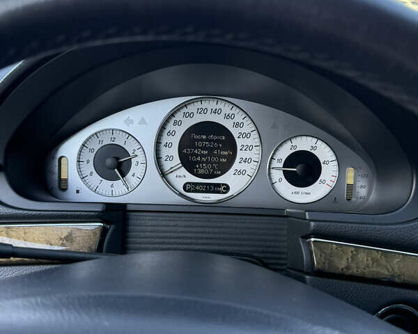 Серый Мерседес Е-Класс, объемом двигателя 3 л и пробегом 240 тыс. км за 15000 $, фото 22 на Automoto.ua