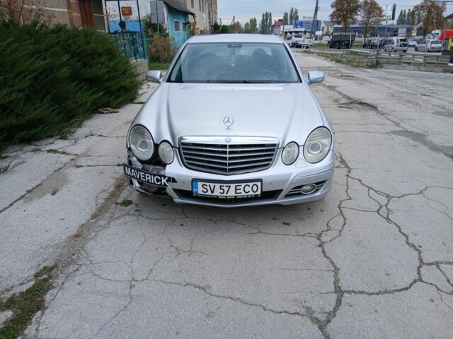 Сірий Мерседес Е-Клас, об'ємом двигуна 0 л та пробігом 300 тис. км за 2850 $, фото 6 на Automoto.ua