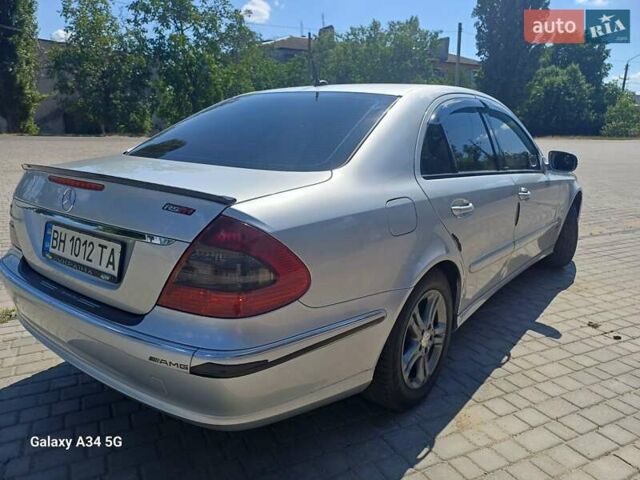 Сірий Мерседес Е-Клас, об'ємом двигуна 2.15 л та пробігом 265 тис. км за 8900 $, фото 2 на Automoto.ua