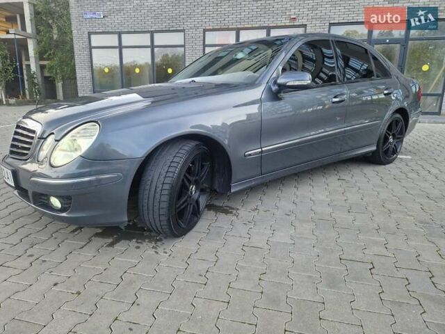 Сірий Мерседес Е-Клас, об'ємом двигуна 1.8 л та пробігом 252 тис. км за 8399 $, фото 38 на Automoto.ua