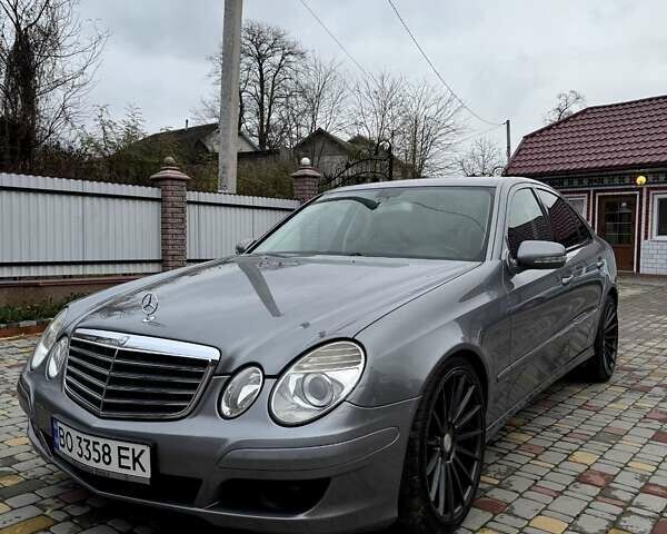 Серый Мерседес Е-Класс, объемом двигателя 2.2 л и пробегом 161 тыс. км за 9599 $, фото 17 на Automoto.ua