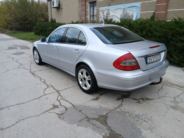 Сірий Мерседес Е-Клас, об'ємом двигуна 0 л та пробігом 300 тис. км за 2850 $, фото 3 на Automoto.ua