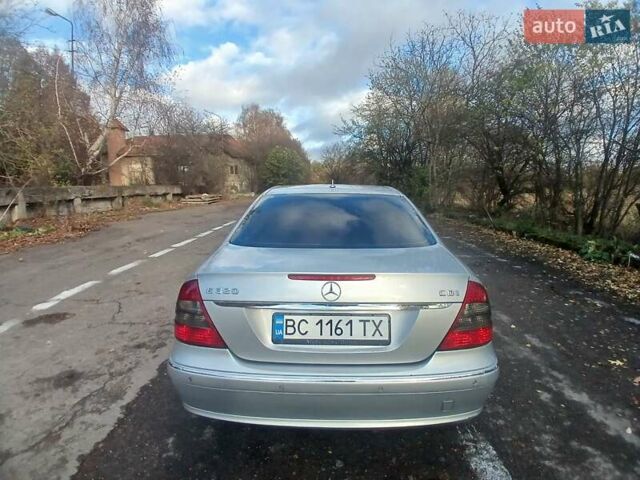 Серый Мерседес Е-Класс, объемом двигателя 3 л и пробегом 382 тыс. км за 10550 $, фото 9 на Automoto.ua