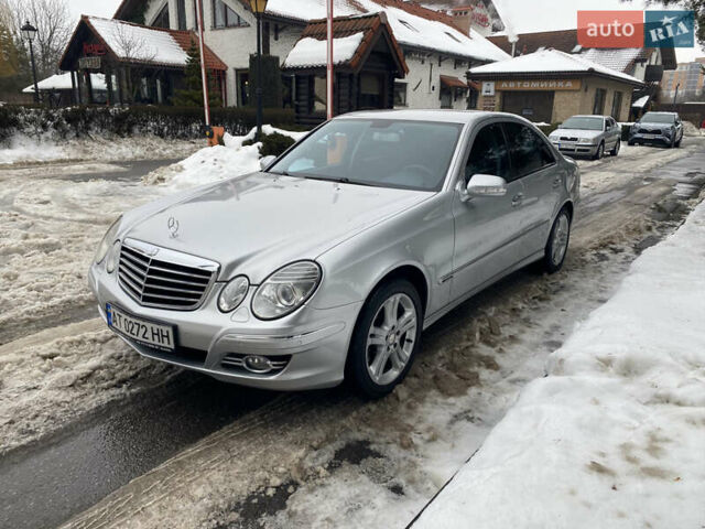 Сірий Мерседес Е-Клас, об'ємом двигуна 2.2 л та пробігом 259 тис. км за 9900 $, фото 18 на Automoto.ua