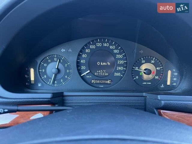 Серый Мерседес Е-Класс, объемом двигателя 2.2 л и пробегом 258 тыс. км за 11999 $, фото 24 на Automoto.ua
