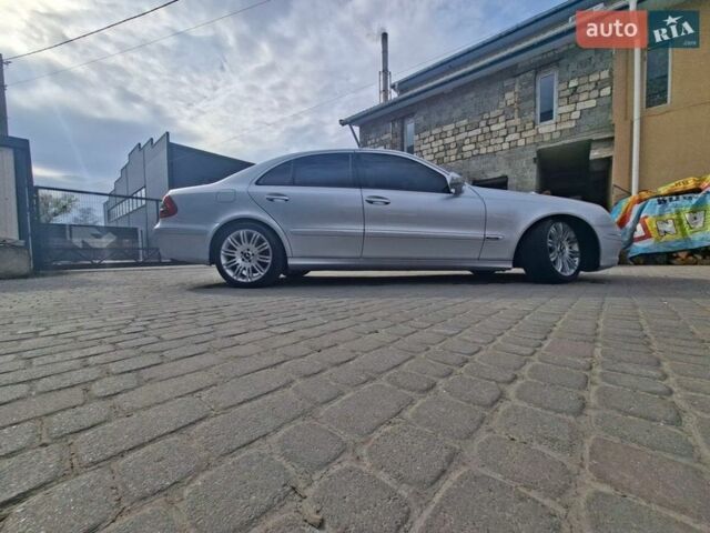 Серый Мерседес Е-Класс, объемом двигателя 2.99 л и пробегом 384 тыс. км за 9600 $, фото 9 на Automoto.ua