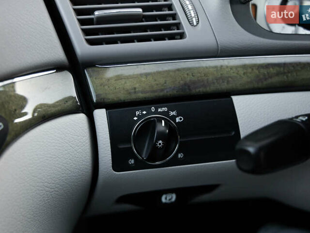 Серый Мерседес Е-Класс, объемом двигателя 3 л и пробегом 100 тыс. км за 13900 $, фото 26 на Automoto.ua