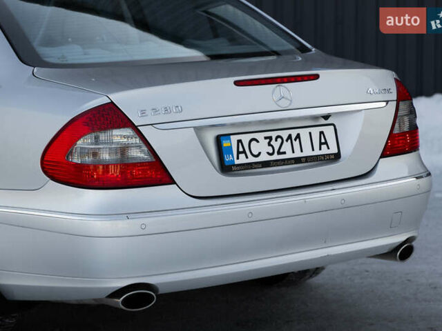 Серый Мерседес Е-Класс, объемом двигателя 3 л и пробегом 100 тыс. км за 13900 $, фото 8 на Automoto.ua