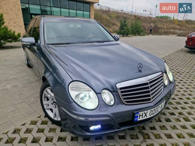 Серый Мерседес Е-Класс, объемом двигателя 1.8 л и пробегом 256 тыс. км за 8600 $, фото 16 на Automoto.ua