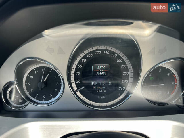 Серый Мерседес Е-Класс, объемом двигателя 2.14 л и пробегом 303 тыс. км за 16300 $, фото 69 на Automoto.ua