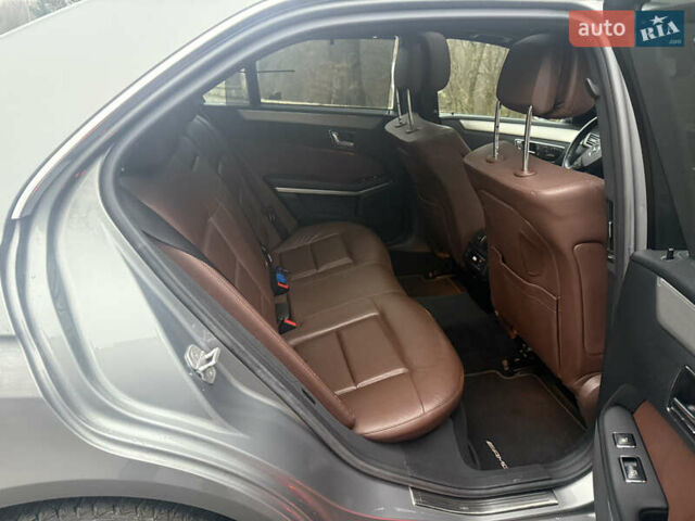 Сірий Мерседес Е-Клас, об'ємом двигуна 3 л та пробігом 257 тис. км за 17200 $, фото 38 на Automoto.ua