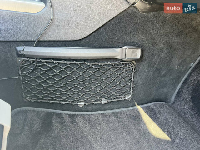 Серый Мерседес Е-Класс, объемом двигателя 2.14 л и пробегом 303 тыс. км за 16300 $, фото 64 на Automoto.ua